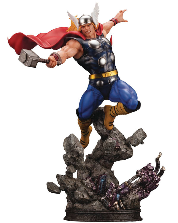Marvel Universe Avengers Thor Fine Art Statue - xLs Comics